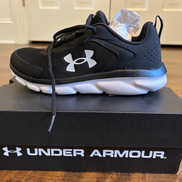 Under Armour Big Kids UA BGS Assert 9 Black White Athletic Shoes Size 4.5Y - NEW - Picture 2 of 5